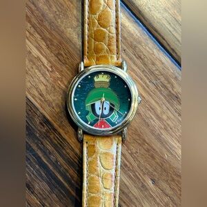 Vintage 90’s Armitron Looney Toons watch with Marvin the Martian. Needs battery.